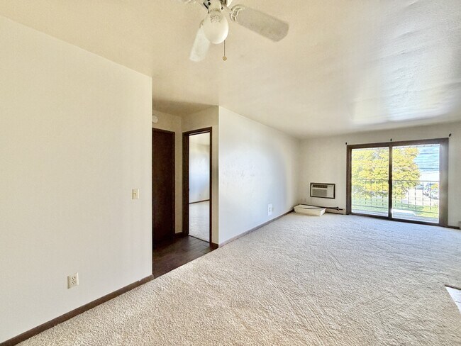 Foto del edificio - 1810 Greenway Cross