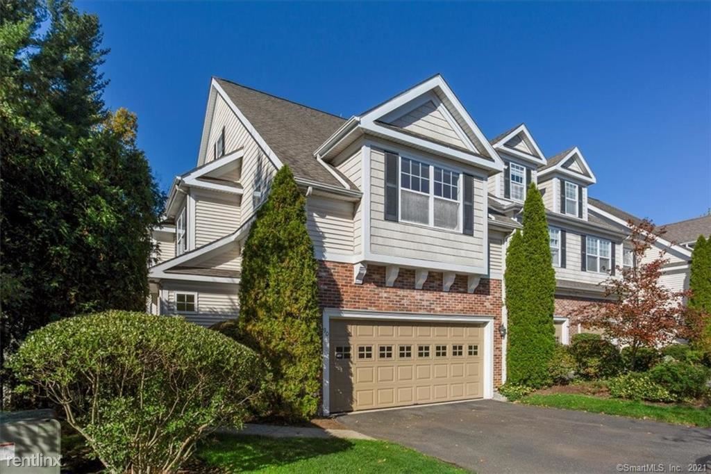 Primary Photo - 3 br, 3.5 bath House - 90 Goodwin Cir # 90