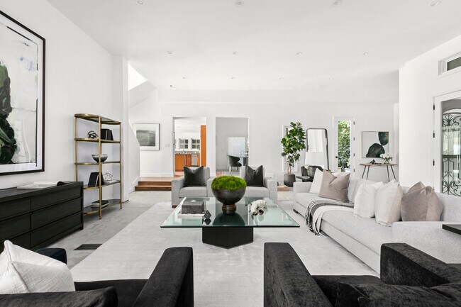 Foto del edificio - 9625 Oak Pass Rd