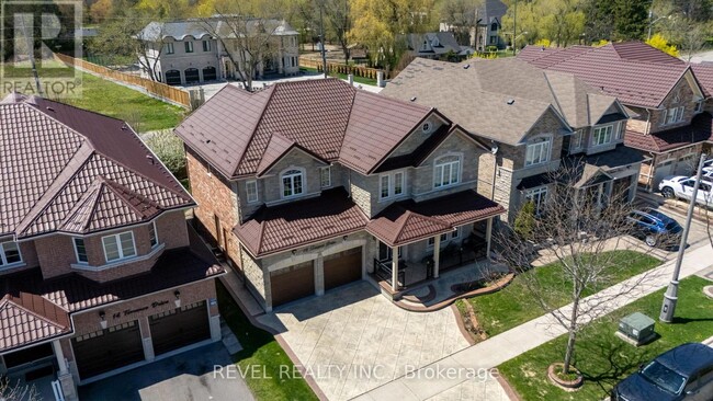 Building Photo - 16 Terrance Dr