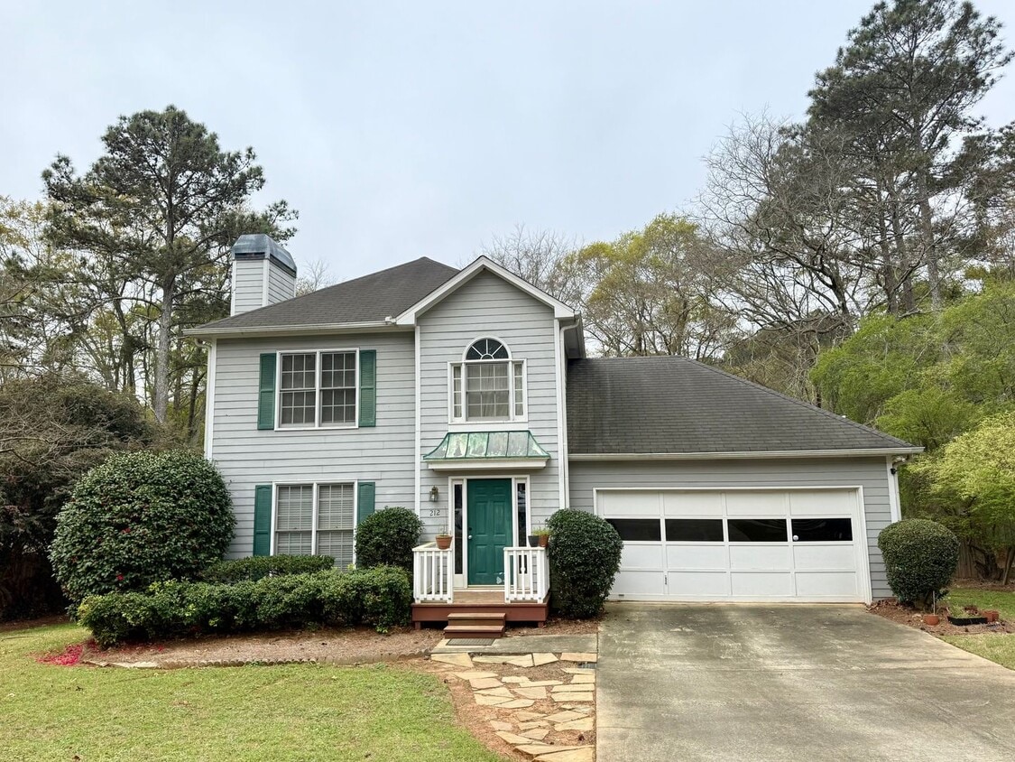 Charming 3BR Home Across from Barnett Shoals Elementary - Charming 3BR Home Across from Barnett Shoals Elementary