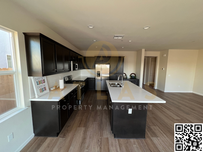 Building Photo - Stunning New 4 Bedroom Home in Stockton, C...