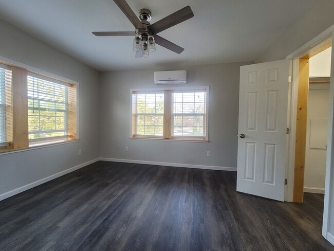 Foto del edificio - Firehouse Apts