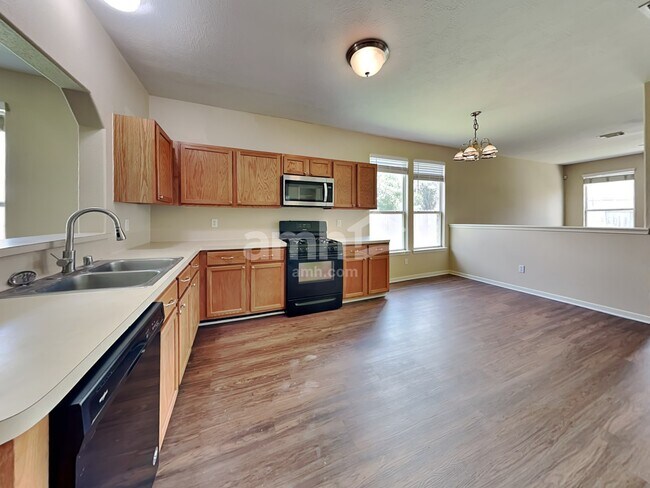 Building Photo - 19314 Yaupon Creek Dr