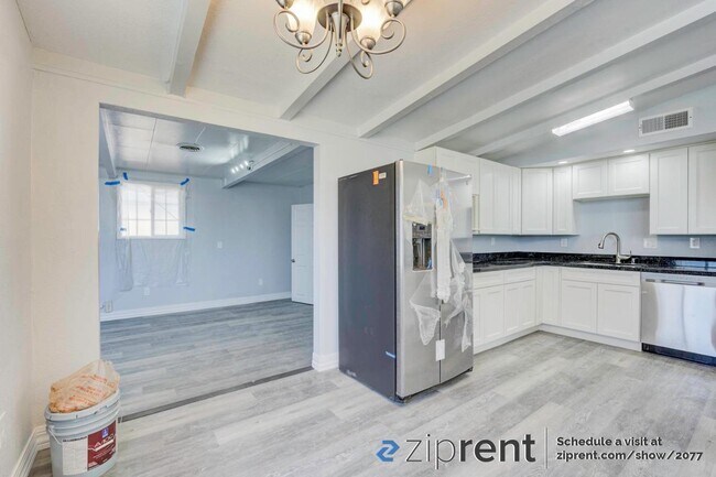 Foto del edificio - 214 W 20th St
