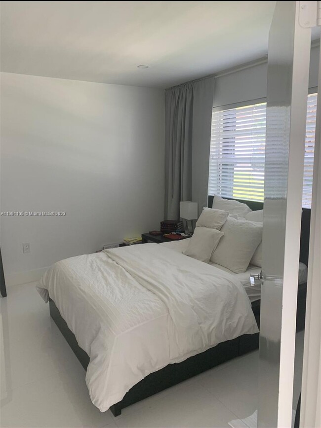 Foto del edificio - 8277 SW 128th St