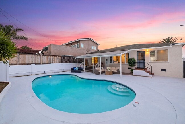 Building Photo - 1404 Lieta St