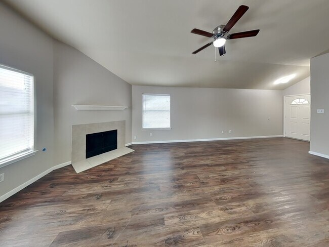 Foto del edificio - 19710 River Pointe Ln