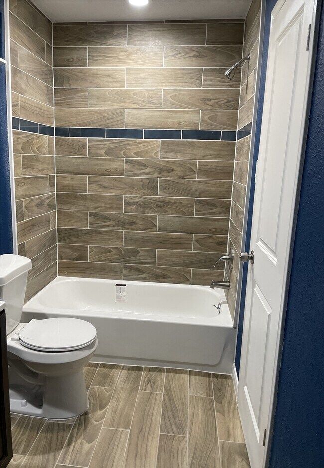 Foto del edificio - 10315 Sommerville Ave