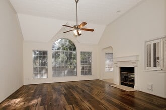 Building Photo - 18 Spotted Deer Dr