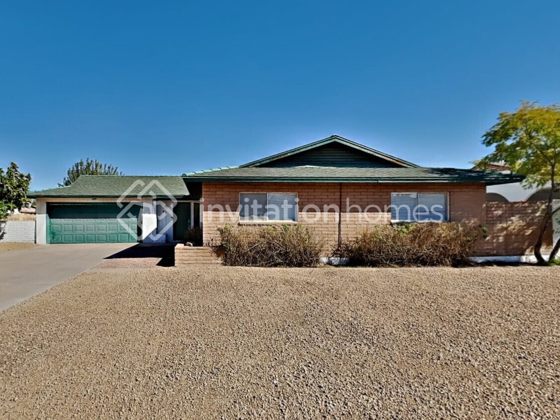 Primary Photo - 7623 N 34th Dr