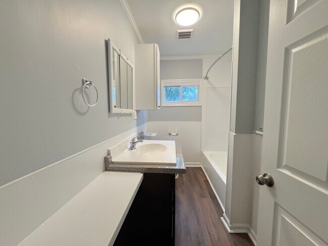 Foto del edificio - 281 Blackstone St