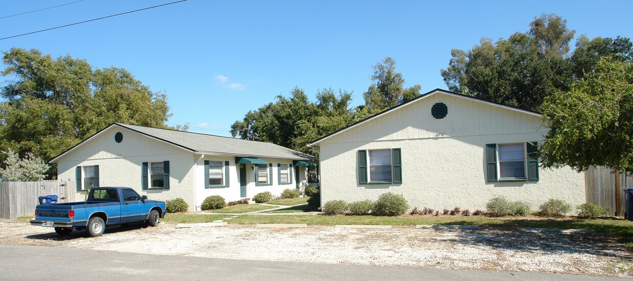 Building Photo - 6908-6910 S Macdill Ave