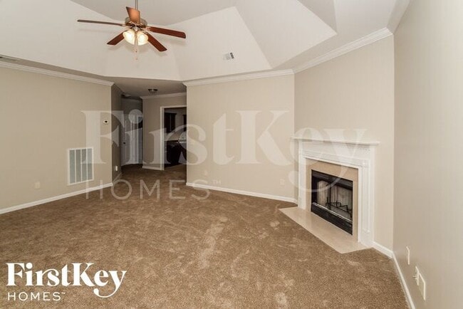 Building Photo - 4463 Sierra Ln
