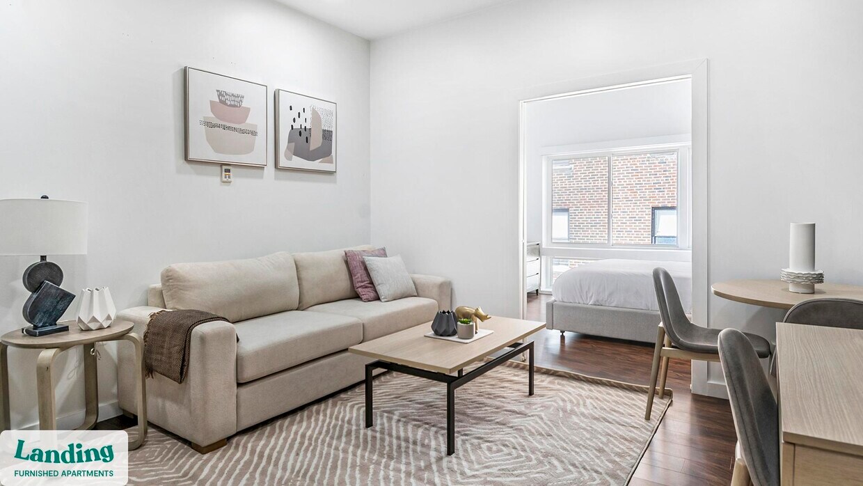 Foto principal - 824 N Calvert St