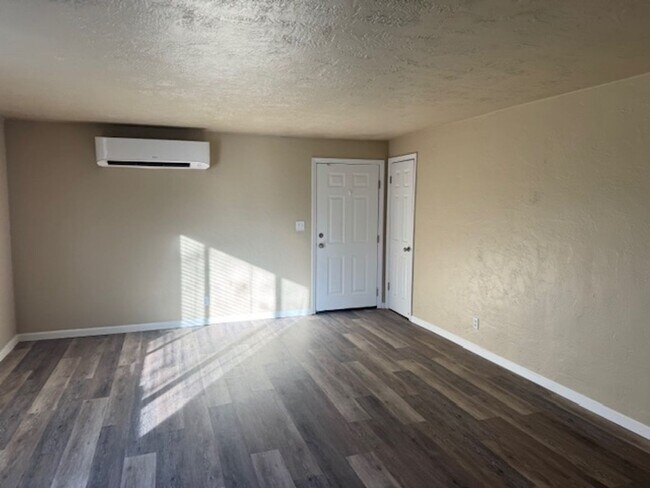 Foto del edificio - 524-526 MARIE