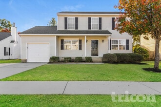 Building Photo - 131 Quiet Grove Dr