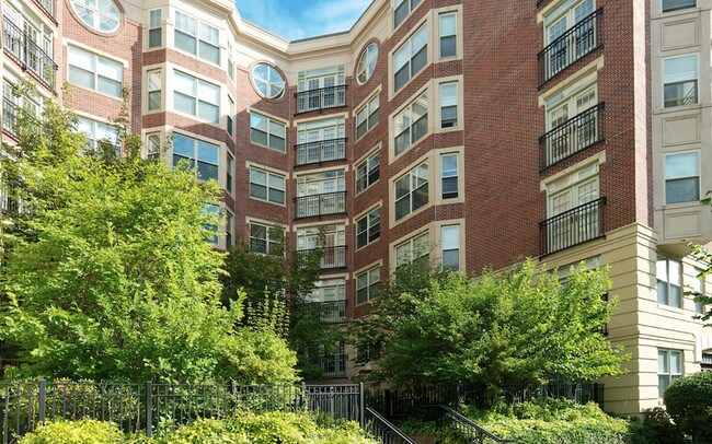 Foto del edificio - 75 Peterborough St