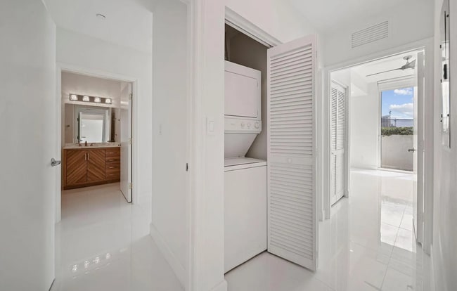Foto del edificio - Breathtaking City Views from This Nordica ...