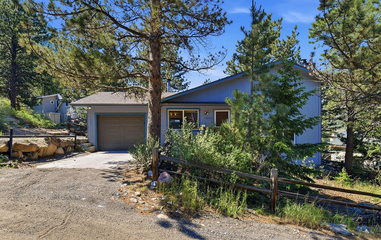 Photo - 2130 Flat Iron Dr (Georgetown, CO)