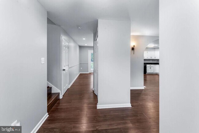 Foto del edificio - 5285 Stowe Ln