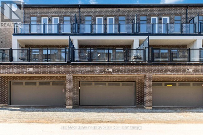 Photo du bâtiment - 3051 Meadowridge Dr