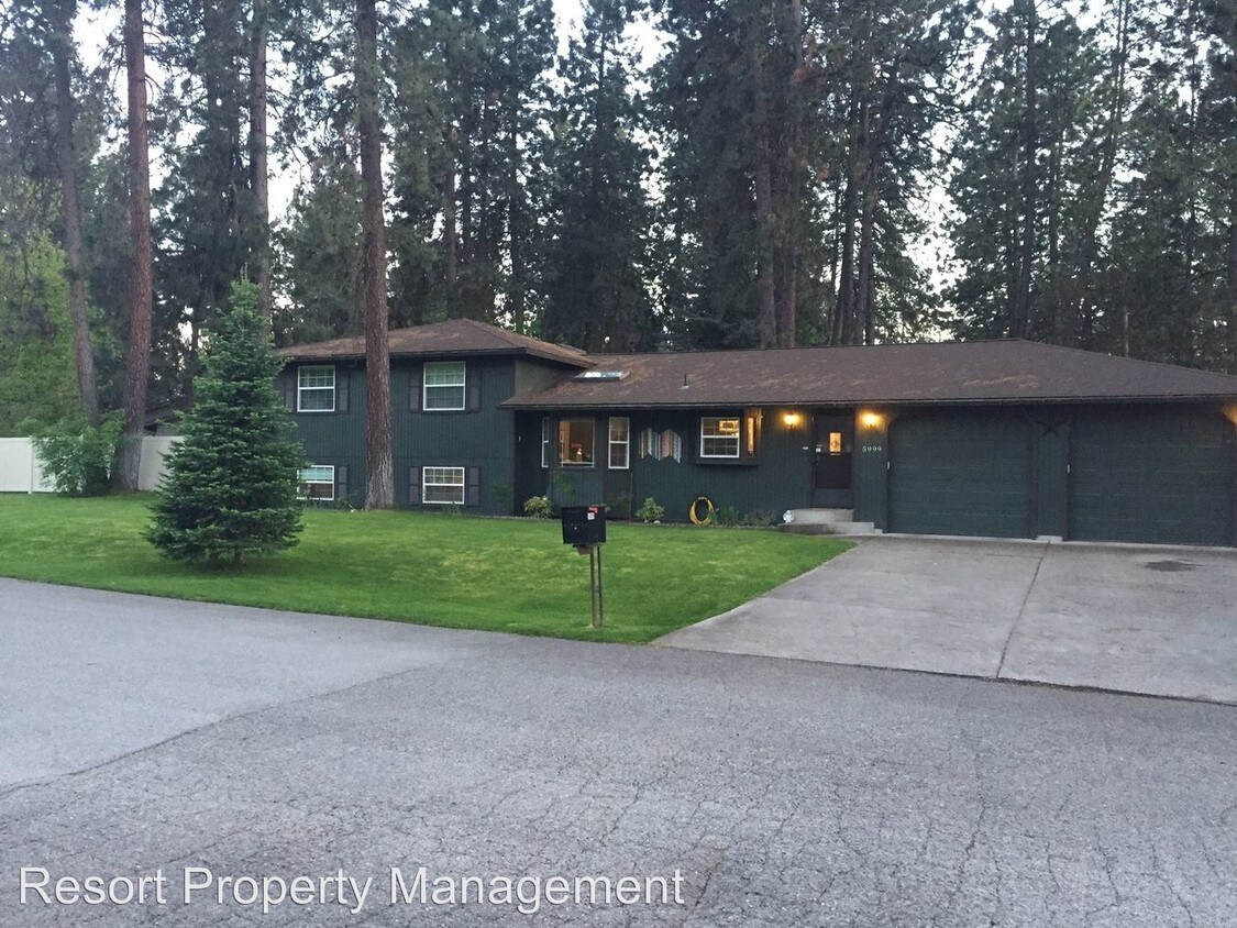 Foto principal - 5999 N Pinegrove Dr