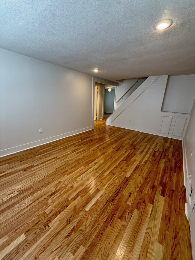 Foto del edificio - 7724 Walnut St