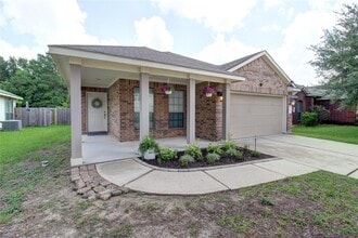 Building Photo - 21514 Daylily Hills Dr