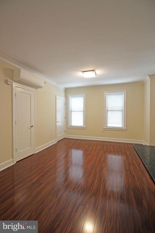 Foto del edificio - 1121 24th St NW