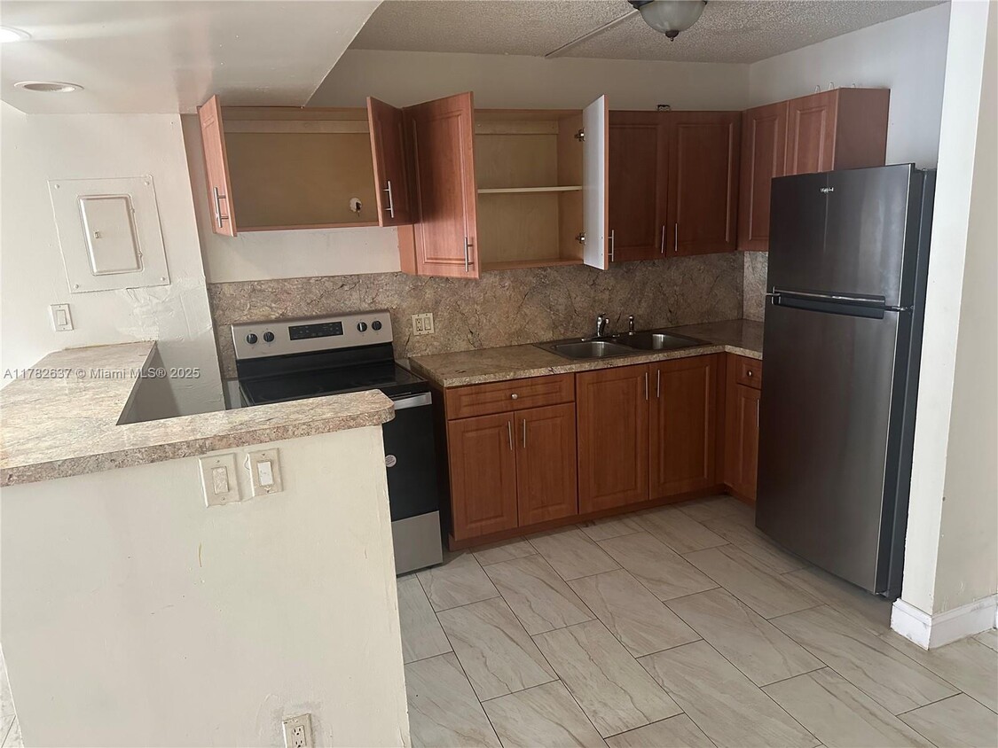Foto del edificio - 3161 Coral Ridge Dr