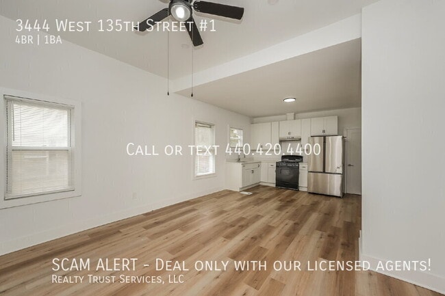 Building Photo - 3444 W 135th St