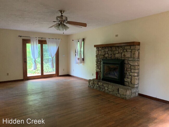Foto del edificio - 2 br, 1.5 bath House - 5468 Bamboo Road