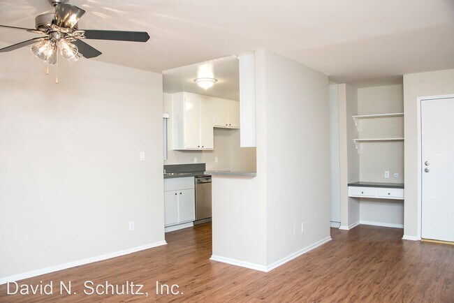 Foto del edificio - 930 N Monterey St