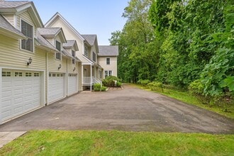 Building Photo - 83 Camp Ave