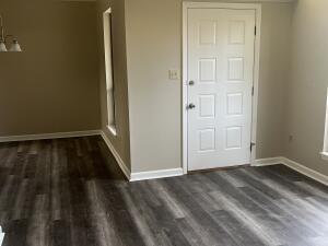 Foto del edificio - 4585 Hickory Dr