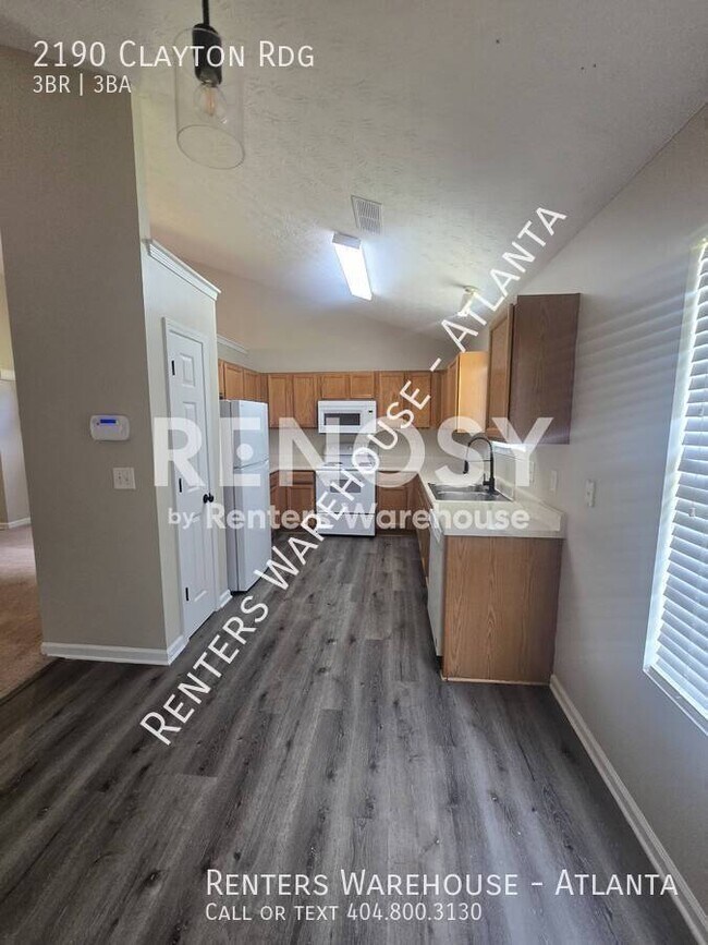 Foto del edificio - 2190 Clayton Ridge