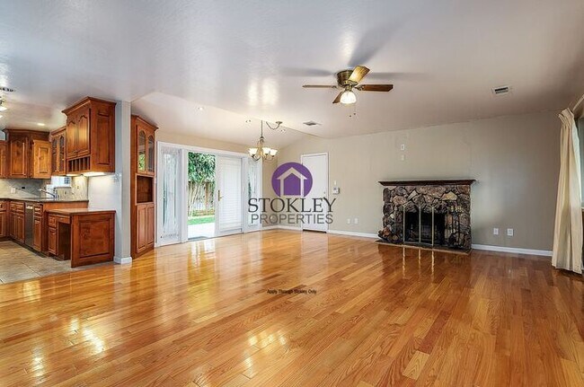 Building Photo - Stokley Properties Presents 2219 Holbrook ...