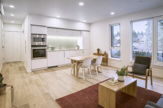 Foto del edificio - 2901 SW Canby Ct