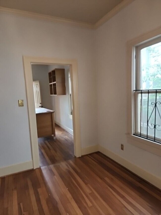 Foto del edificio - 4716 Crawford St