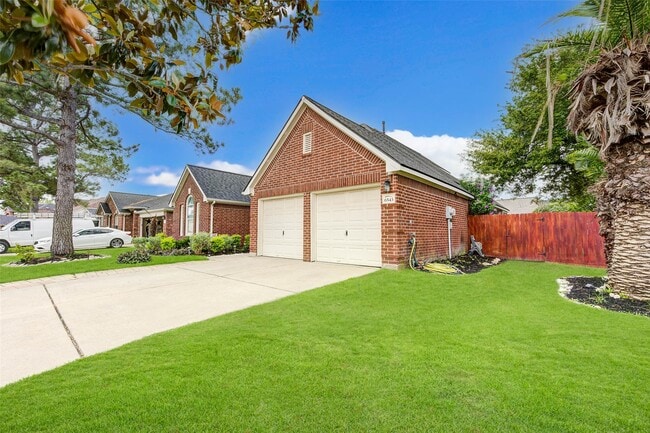 Building Photo - 6543 Horsepen Bayou Dr