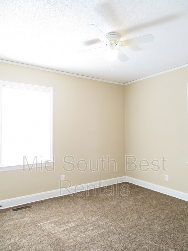 Building Photo - 1287 Pera Ave