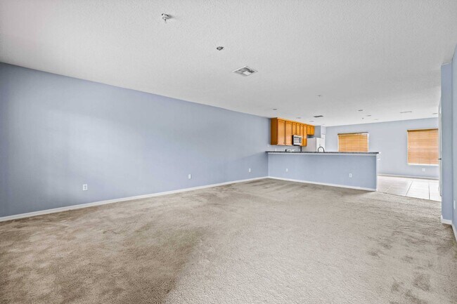 Foto del edificio - 1944 SE High Springs Dr