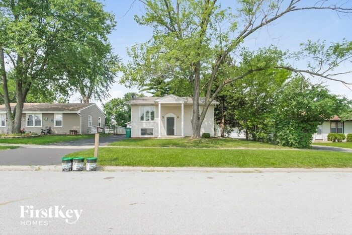 Primary Photo - 16818 Hobart Ave