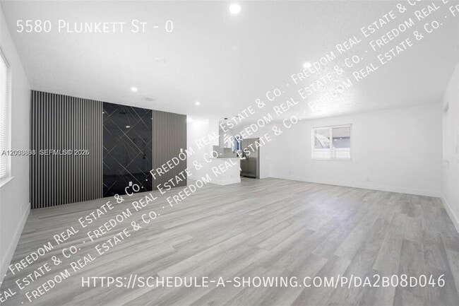 Photo - 5580 Plunkett St Apartment