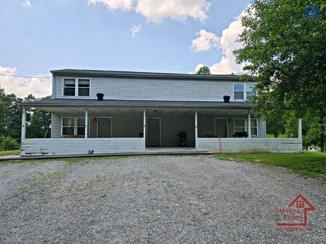 Foto principal - 620 Allie Ln