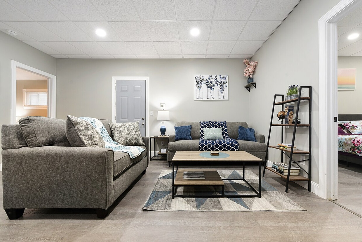 Foto principal - 155 Labelle St