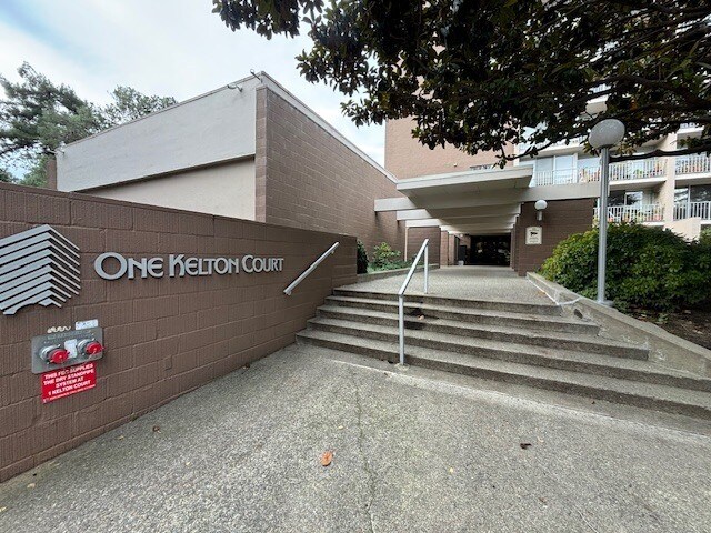 Foto del edificio - 1 Kelton Ct