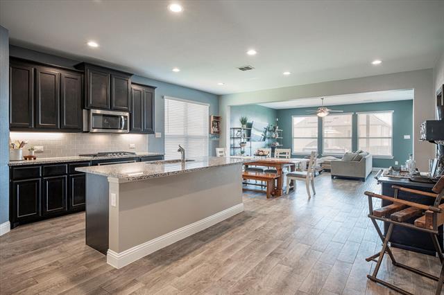 Foto del edificio - 1202 Alderwood Dr