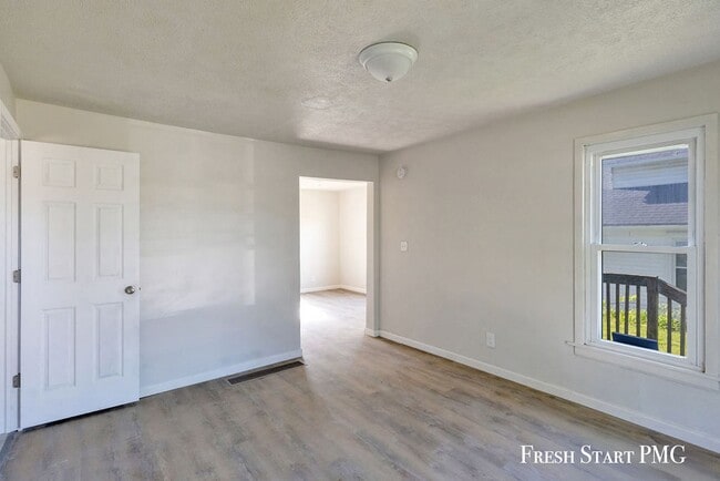 Building Photo - Comfort, Convenience & Community in Lansing